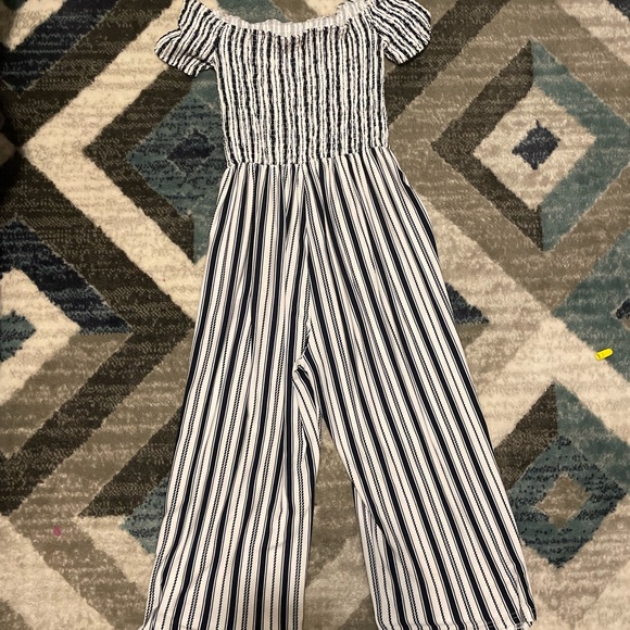 Romper/jumpsuit - Picture 4 of 4